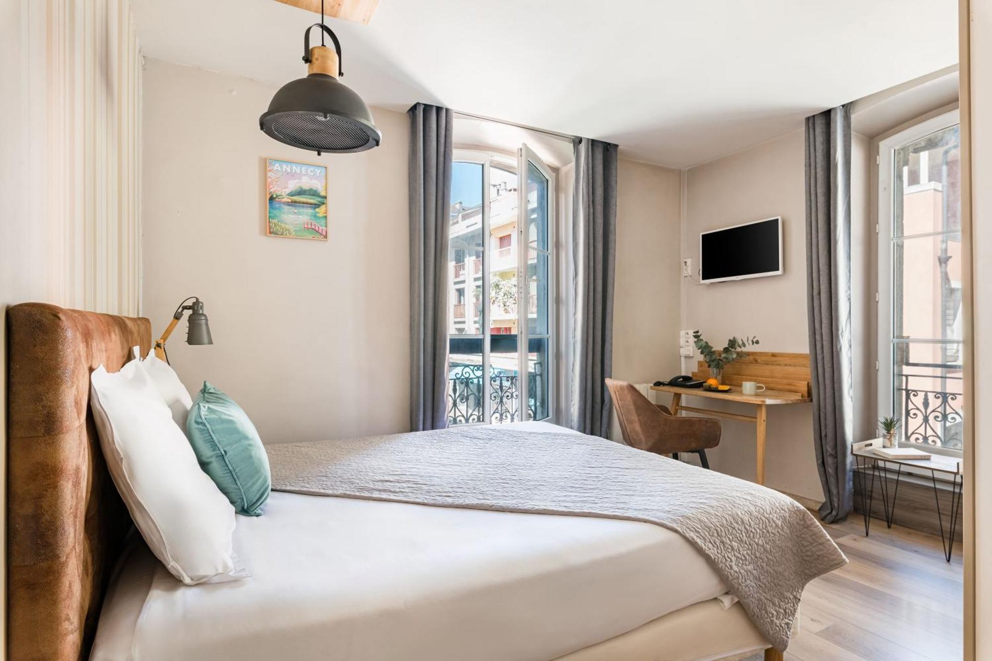 Deluxe Double Room - 18m²